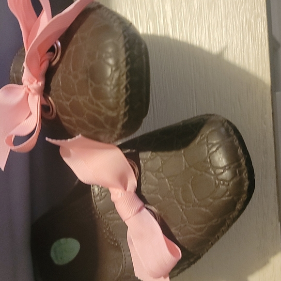 Oka B, mules with color ribbon choice 3/4" limited pink or blue red! - Picture 6 of 7